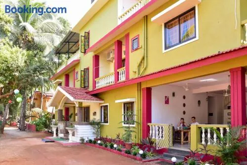 Laliguras Villa Beachside Escape - 100m from Candolim Beach - Image 1