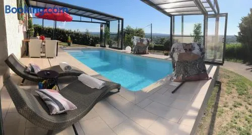 logement avec vue panoramique SPA sauna et la piscine chauffée de début avril à fin octobre - Image 1