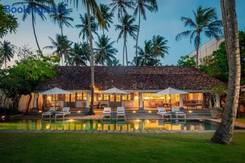 Samudra Beach Villa - Image 1