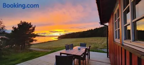 Strandstua Solbakken Feriehus - Image 1