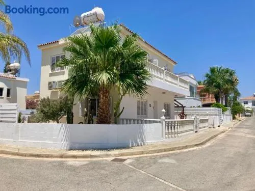 Vila Téra - Image 1