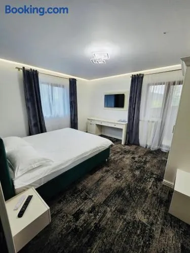 Erene Hotel - Image 1