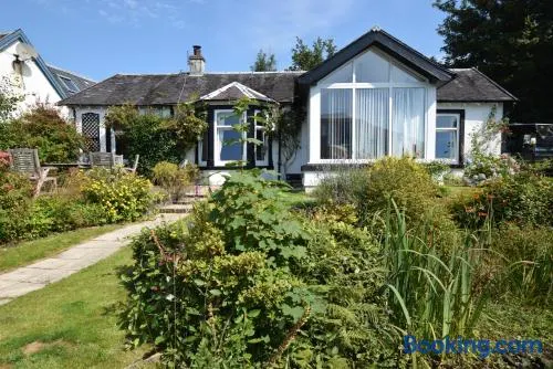 Ashburn Cottage - Image 1