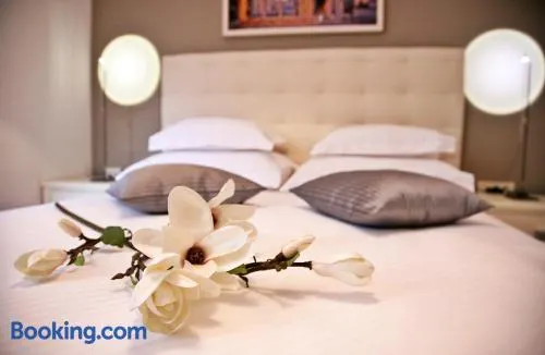 Magnolia Luxury Apartments - Image 1