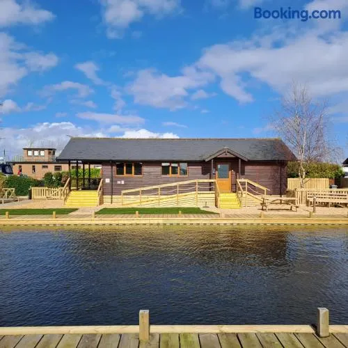 River Breeze - Norfolk Broads - Image 1