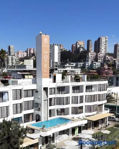 Mahia hotel Reñaca - Image 1