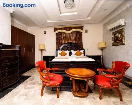 GALLANISUITES hotels - Image 1
