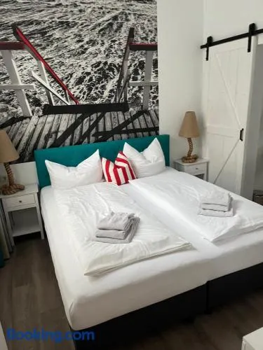 Ria´s BeachVilla Gästezimmer Beach small - Image 1