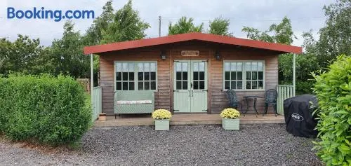 Marshland Alpacas Glamping Lodge - Image 1