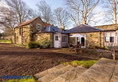 Luffness Castle Cottage - Image 1