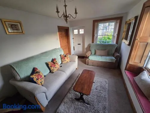 Escape to The Glen- Dog Friendly - Image 1