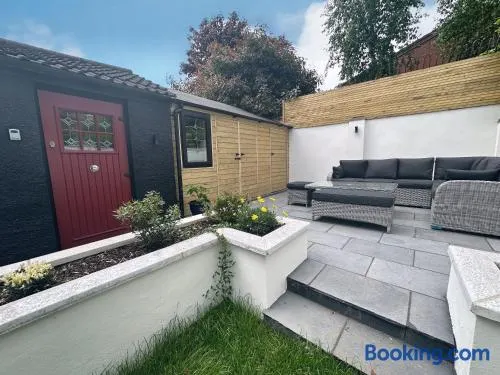 Garden Lodge - Image 1