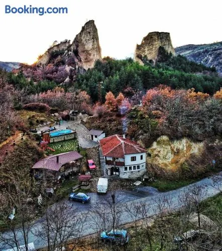 Melnik Pyramids Guesthouse - Image 1