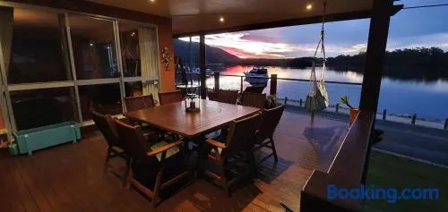 Sensational Waterfront Apartment - Image 1