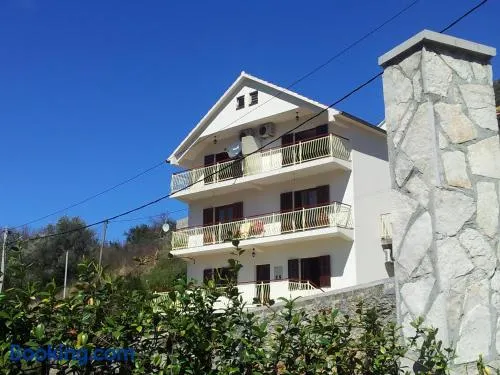 Vavic Apartments - Image 1