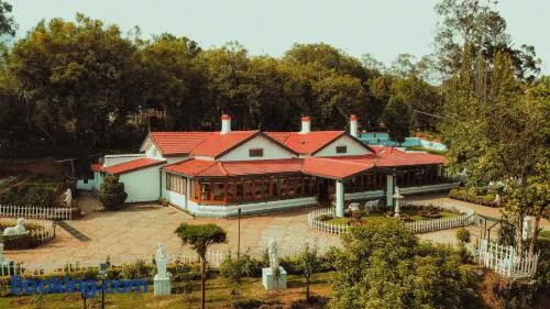 Milntown Bungalow 200 years old Colonial Stay in Coonoor - Image 1
