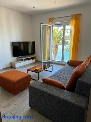 Oki Apartment - Image 1