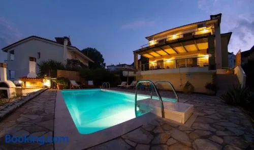 The Bird's Nest Luxury Villa - Image 1
