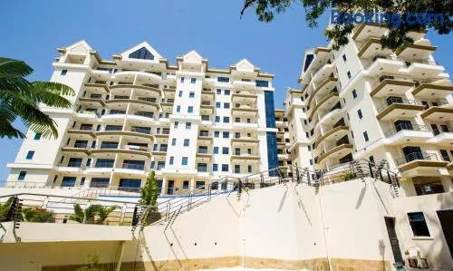 Penthouse Five - The Beautiful 3Br En-suite Apt - Image 1