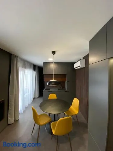 Kertvárosi Apartmanok - Image 1