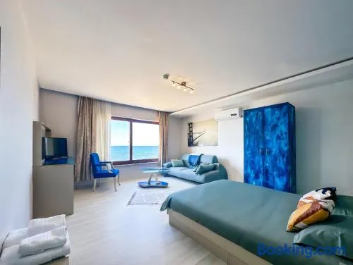 Arz'Urla Restaurant & Otel - Image 1