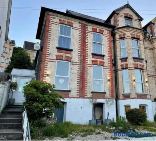 The Devonshire Villa - Image 1