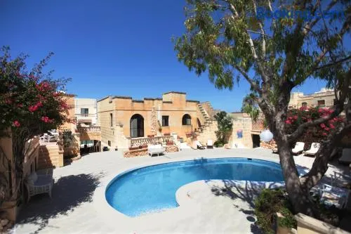 Villa Aya - 2 Bedroom with Shared Pool - Image 1