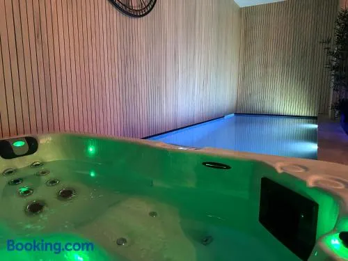 Wellness queen - Image 1