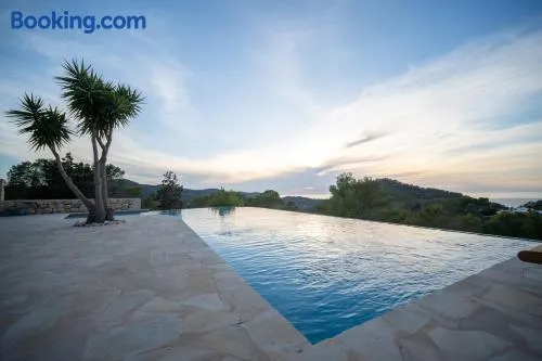 Can Pla Roig con vistas al Mar y la Puesta de Sol - Image 1