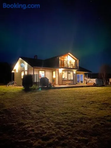 Cottage with good standard next to Neiden river - Image 1