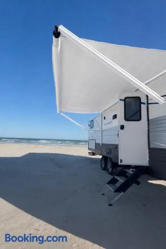 Beachfront Rv "The Beach Bum" - Image 1