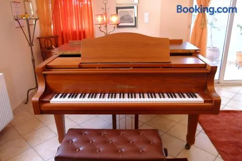 The Piano apartment - Image 1