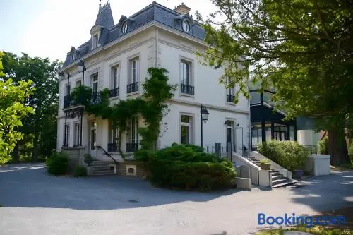 Maison Bourgeoise de caractère - Image 1