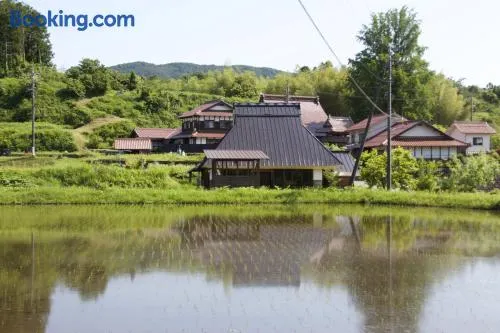 ここの田中屋 古民家一棟貸宿 - Image 1