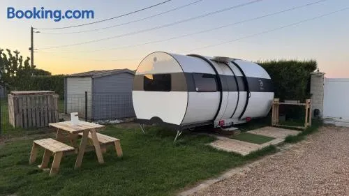 Caravane 4 personnes chauffée - Image 1