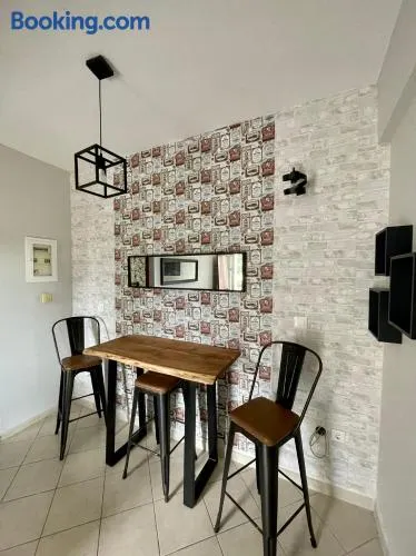Bitter Orange House - Image 1