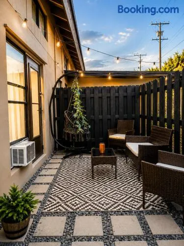 Private 1BR Apt, with Patio and Free Parking - Image 1