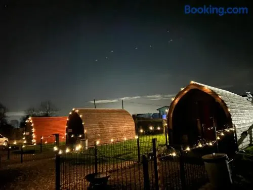 Poplars Farm Site Glamping Pods Adults only with separate, private shower rooms - Image 1
