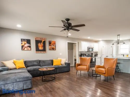 Haven Hill House - Scenic Getaway near Bardstown & Bourbon Trail - Image 1