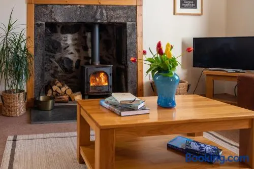 Hillside Cottage - Image 1