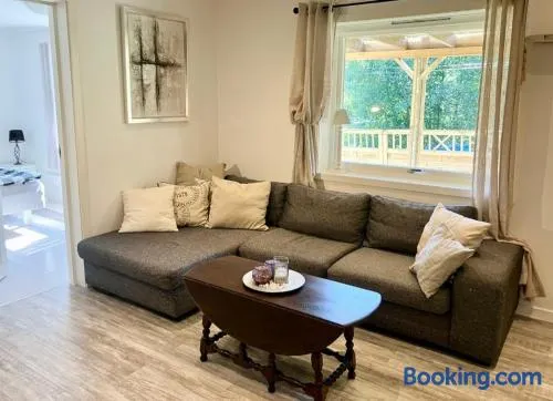 Great and spacious 4-room apartment - Image 1