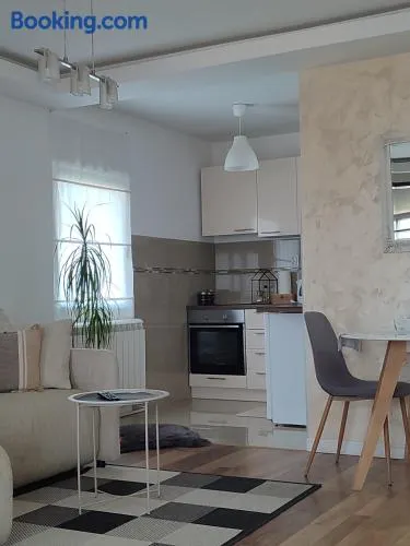 Apartment 11 - Image 1
