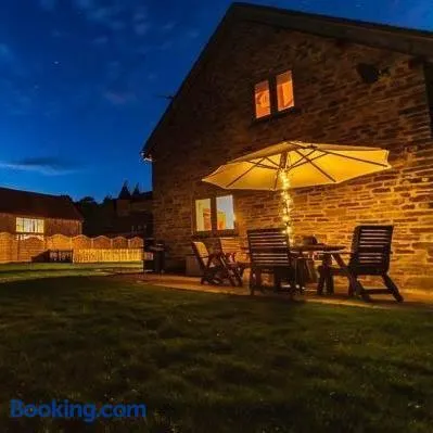 Hopeend Holidays Cottage - Image 1