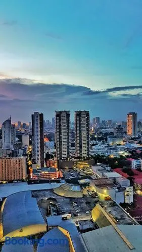 60 percent Off Deluxe Ocean View Rooms FREE Pool and FREE Sauna Access Included Perfect Location Near US Embassy, NAIA, Makati, BGC, Mall of Asia, and Chinatown Dont Miss Out Book Now and Save Updated Price 2025 - Image 1