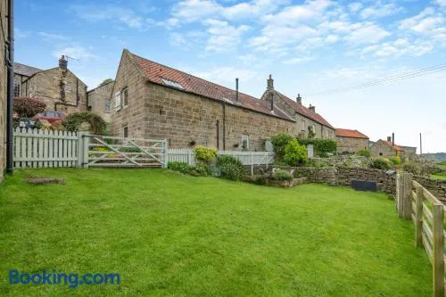 2 Bed in Glaisdale oc-wa306 - Image 1