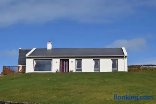 Ard na Carraige, Ventry Holiday Home - Image 1