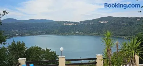 La Dimora del Lago - Image 1