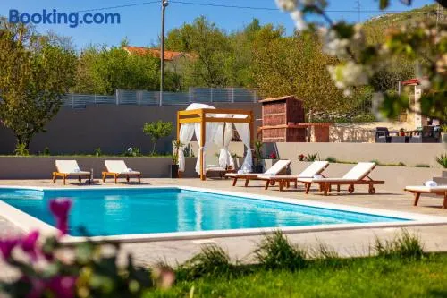 Villa Relax, private pool,barbecue! - Image 1