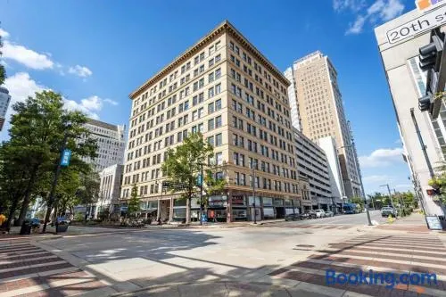 Optimum - Downtown Sanctuary! - Image 1