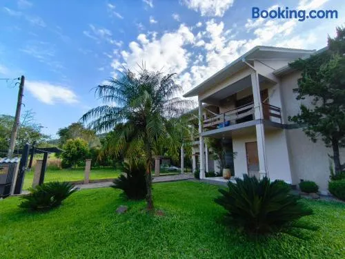 Casa com piscina, na Rota do Cristo Protetor - Image 1